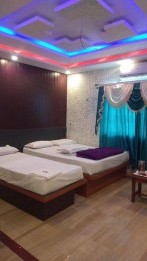 HOTEL HEERA PALACE